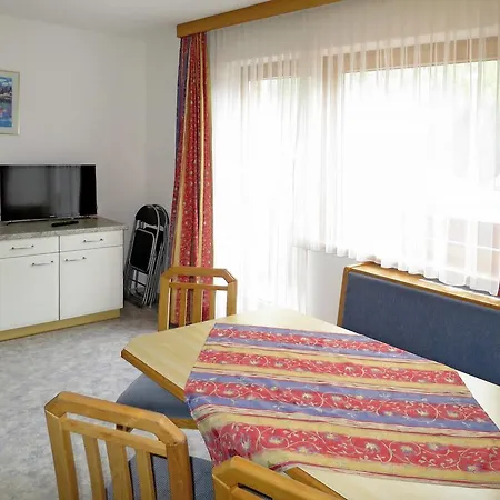 Ferienwohnung Im Paznaun 120w Apartmán *